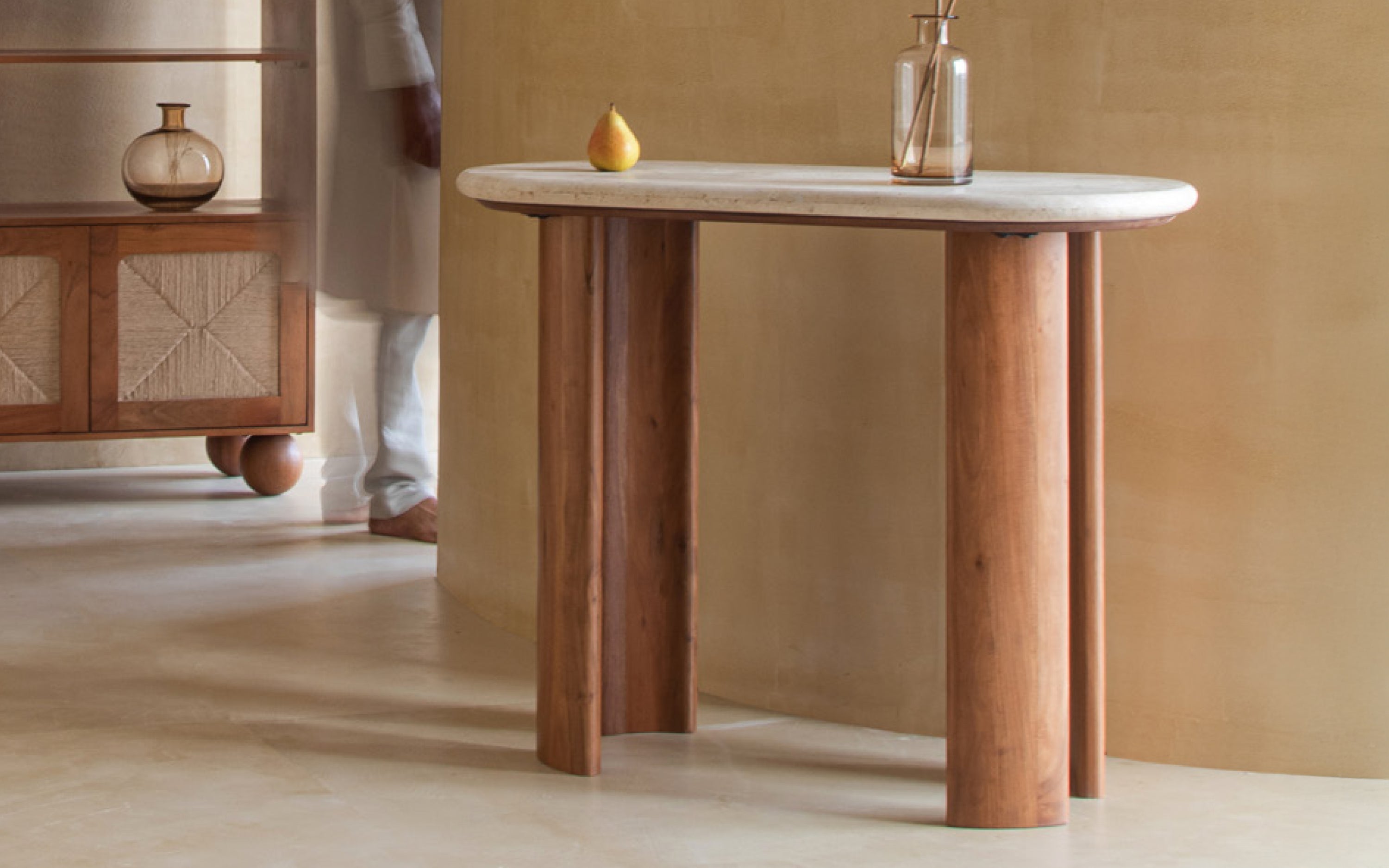 Abacus Console Table - Close shot - Orange Tree