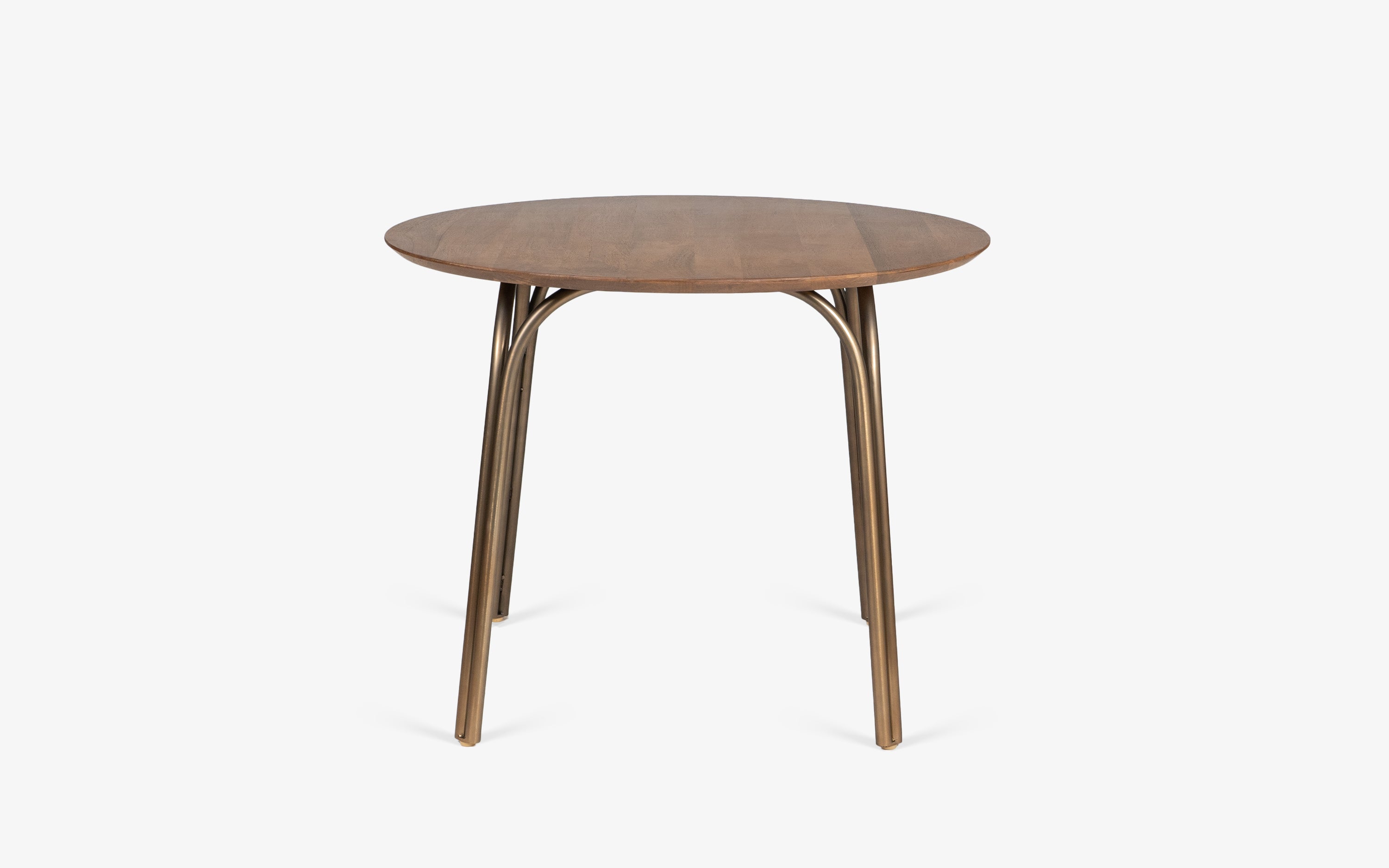 Arco Outdoor Dining Table Round - Close shot - from right angle - Orange Tree