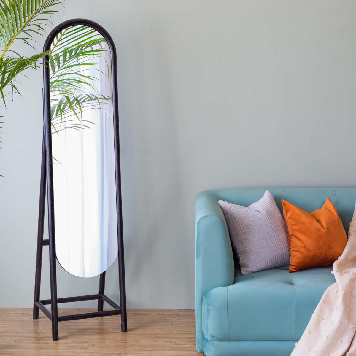 Free standing clearance mirror