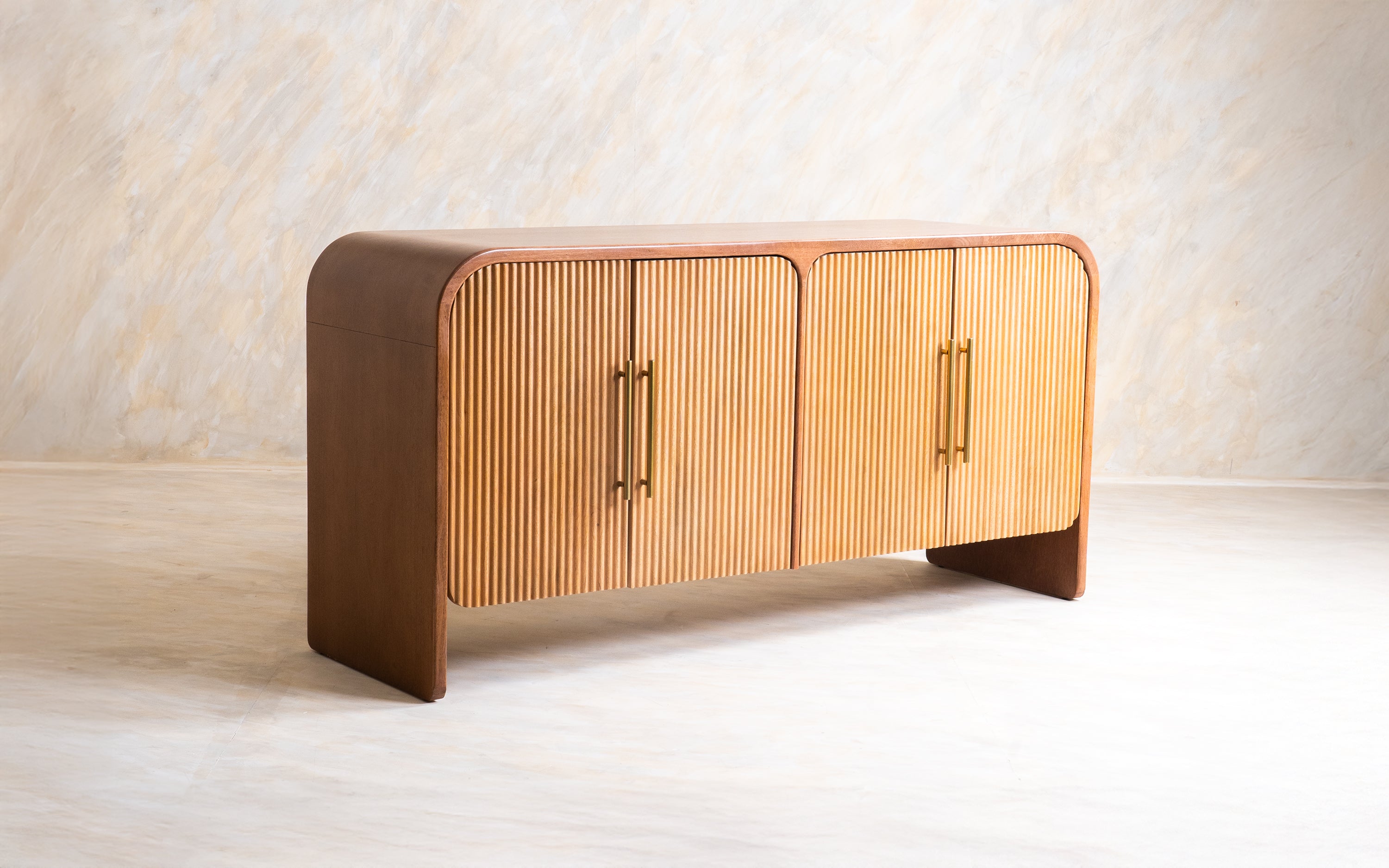 Linn Sideboard - Orange Tree