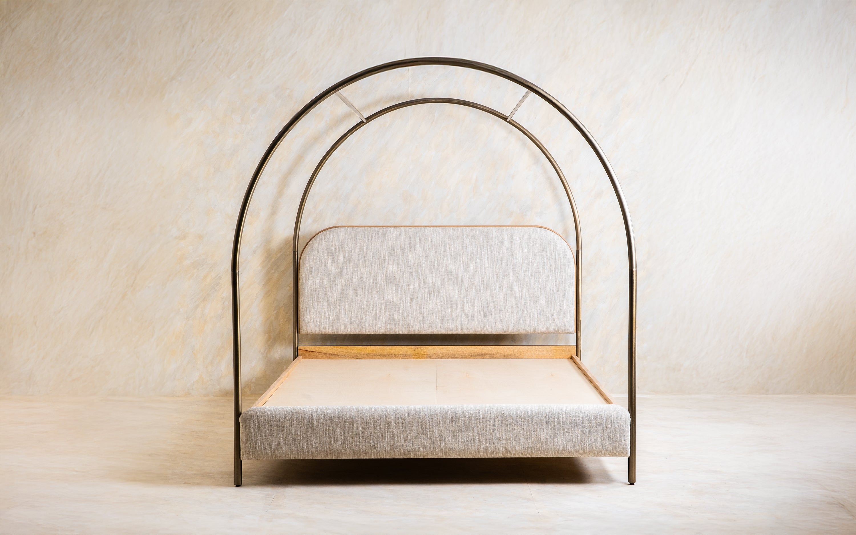 Solace Canopy Bed - Orange Tree